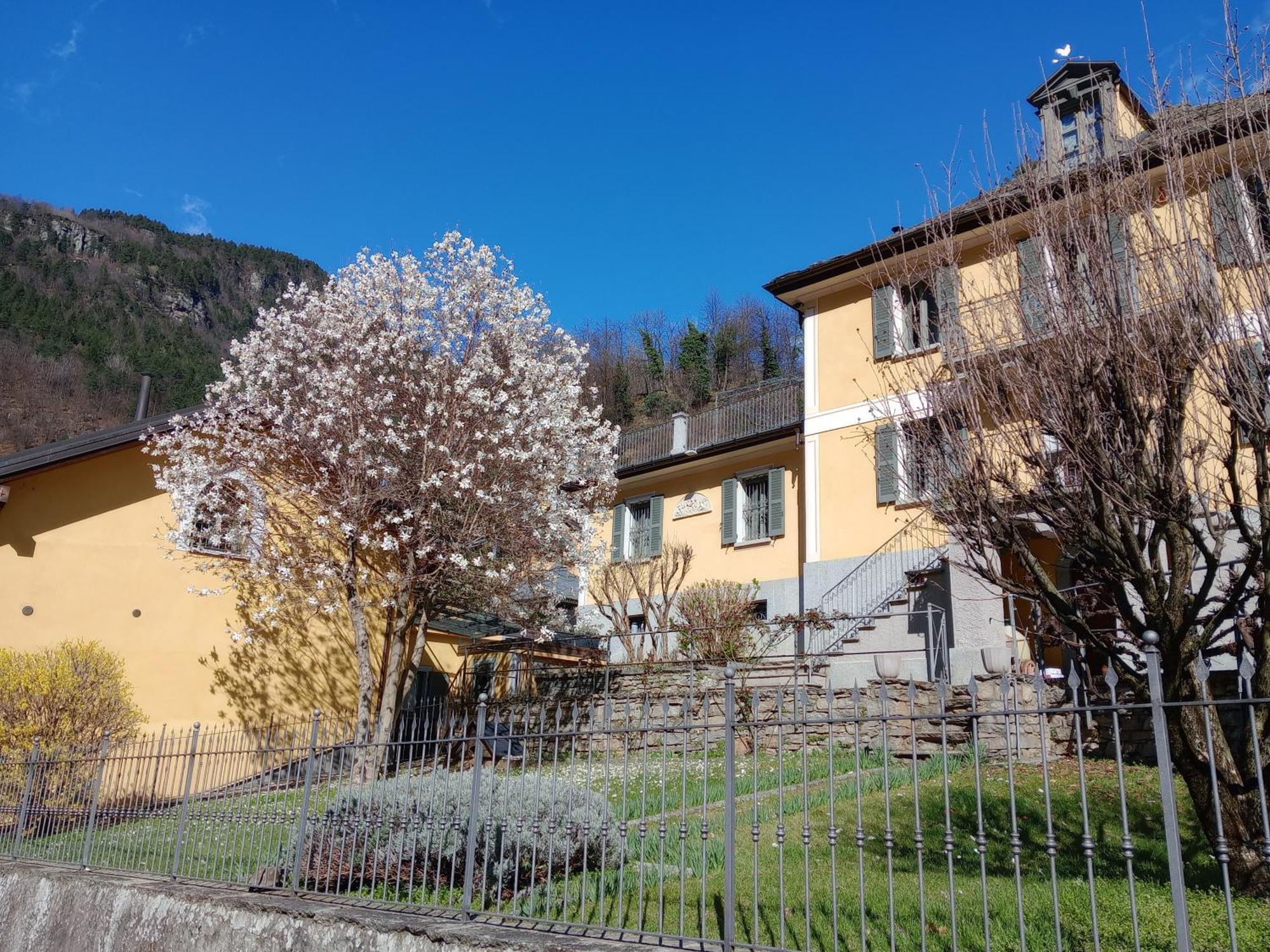 B&B Dell'Antica Osteria -วาร์โซ ภายนอก รูปภาพ